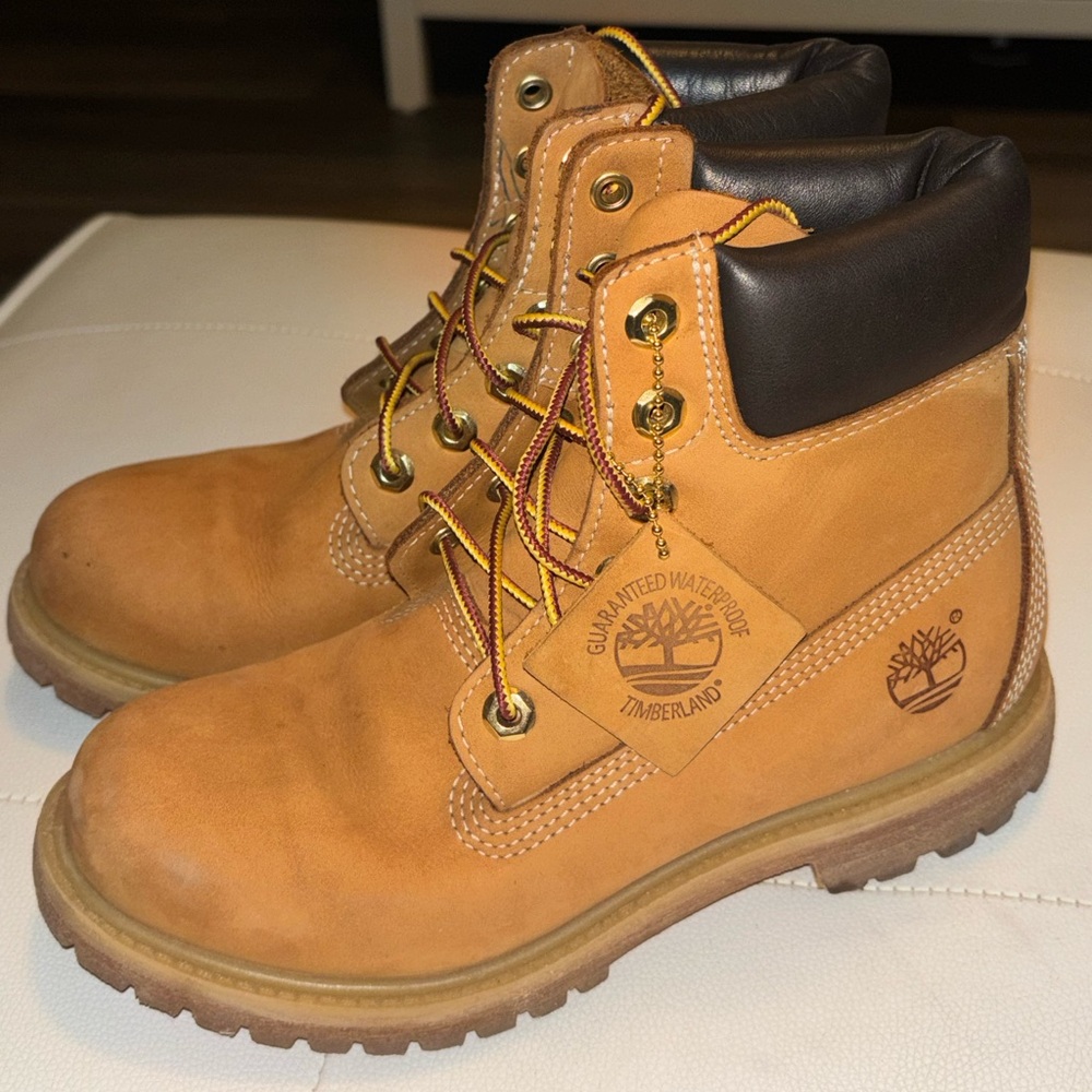 Timberland Classic Tan Boots